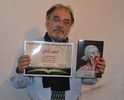 Poetul orădean Lucian Scurtu, premiat pentru volumul "Mâna Siameză"